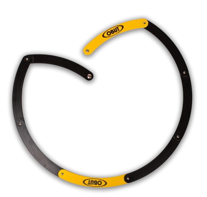 OBUT BLACK AND YELLOW FOLDING PÉTANQUE CIRCLE