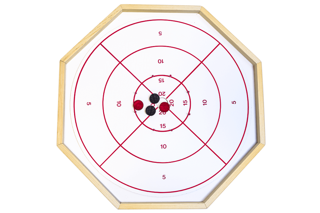 CROKINOLE GAME AND CHECKERBOARD 2 IN 1